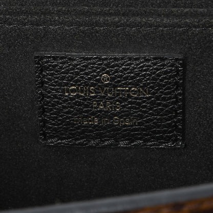 Exclusive Louis Vuitton Monogram Vaugirard — Detail View