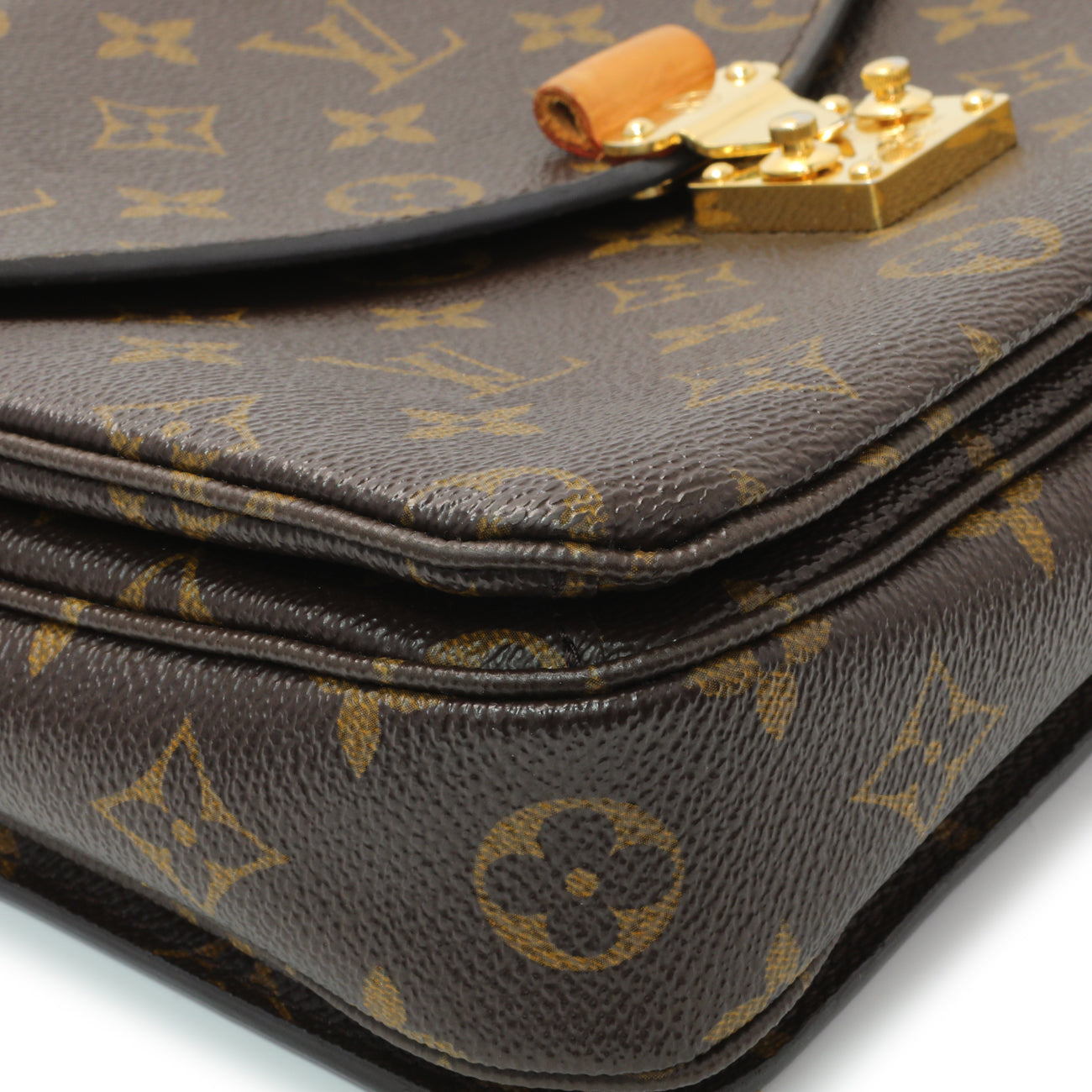 Exclusive Louis Vuitton Monogram Pochette Metis — Top View