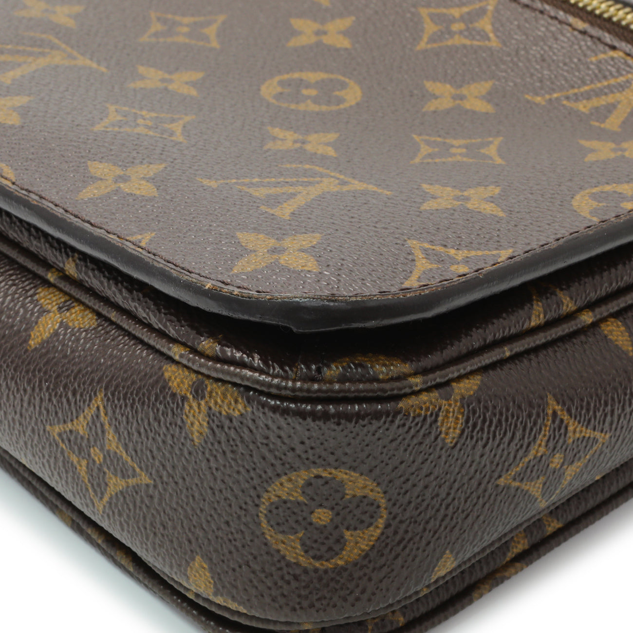 Exclusive Louis Vuitton Monogram Pochette Metis — Alternate View 7