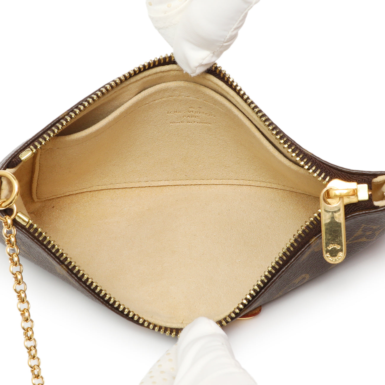 Exclusive Louis Vuitton Monogram Pochette Milla MM — Alternate View 8