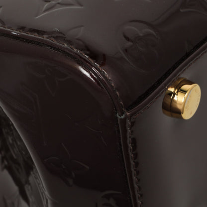 Exclusive Louis Vuitton Amarante Vernis Brea GM — Lifestyle View