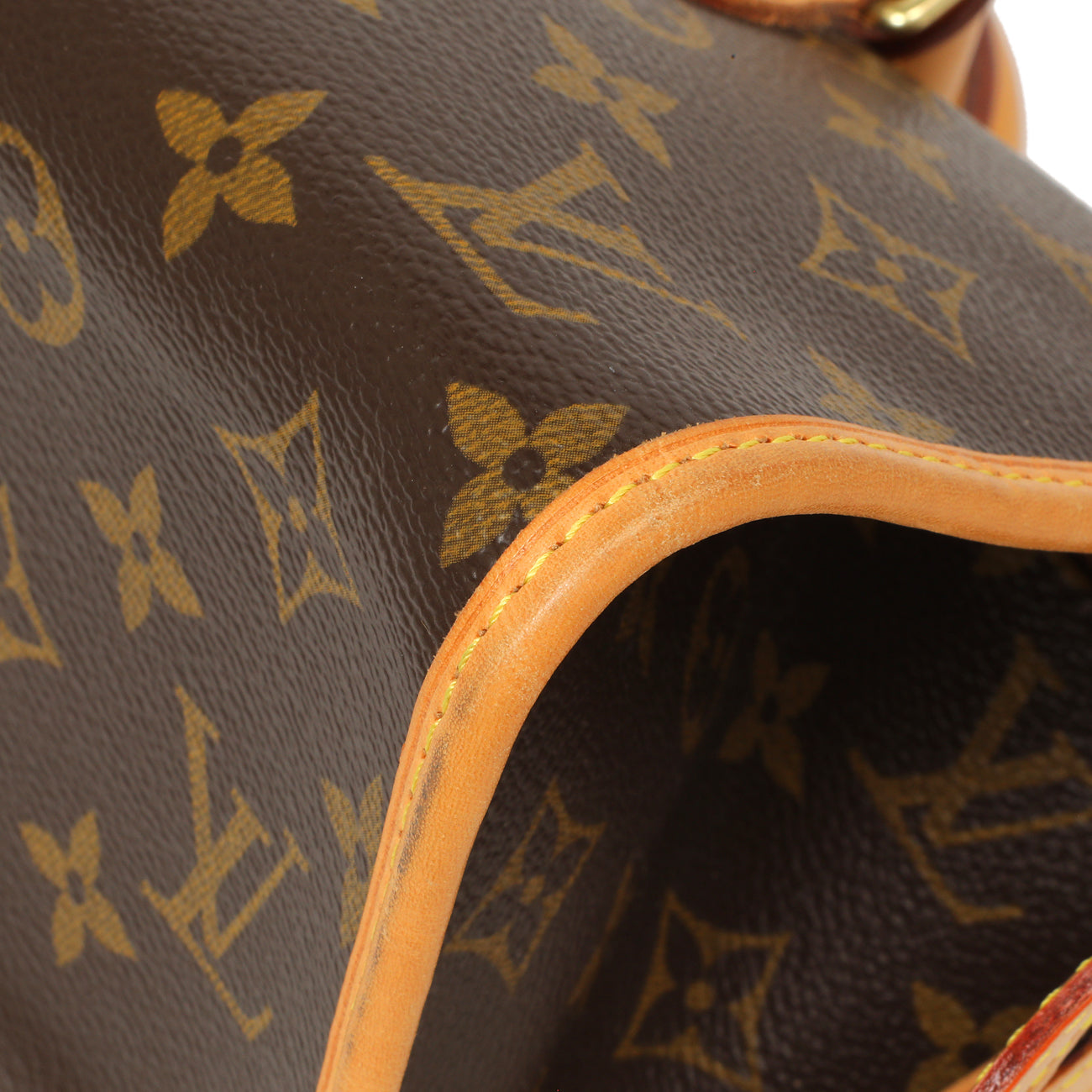 Exclusive Louis Vuitton Monogram Popincourt — Detail View