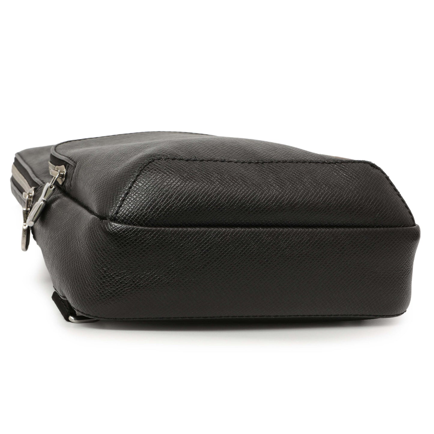 Exclusive Louis Vuitton Black Taiga Avenue Sling — Back View