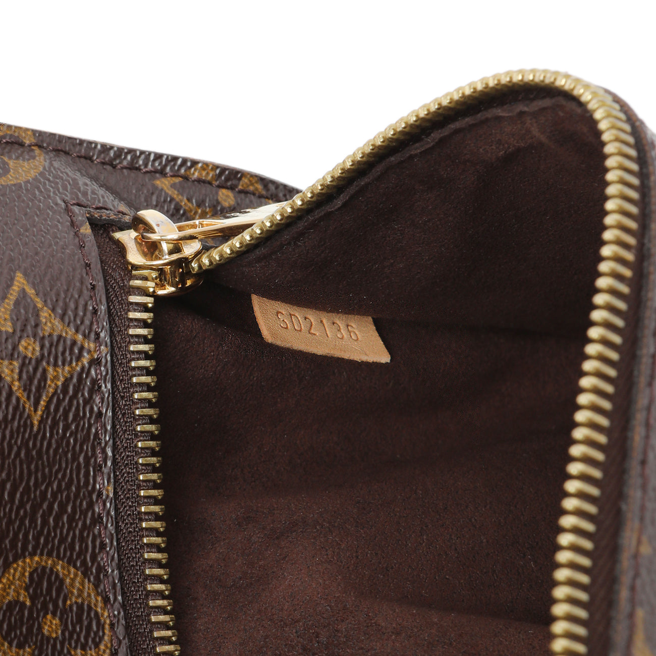 Exclusive Louis Vuitton Monogram Pochette Metis — Alternate View 10