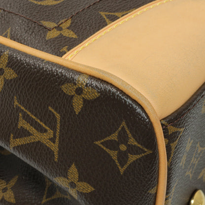 Exclusive Louis Vuitton Monogram Beverly MM — Lifestyle View