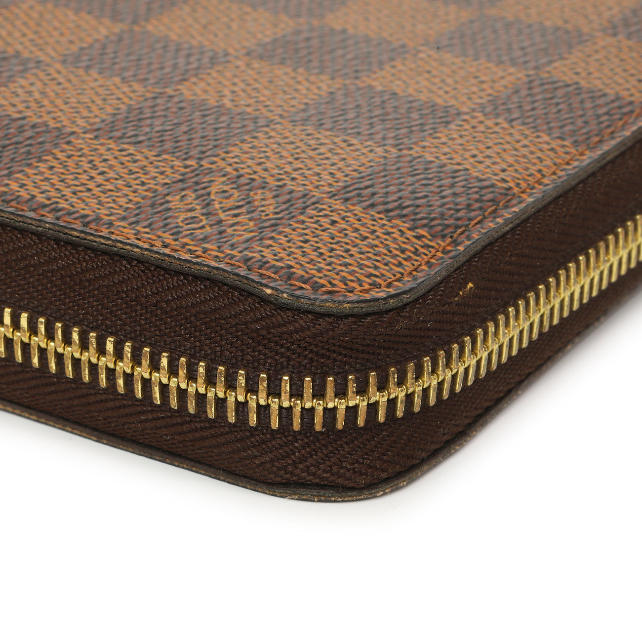 Exclusive Louis Vuitton Damier Ebene Zippy Wallet — Alternate View 8