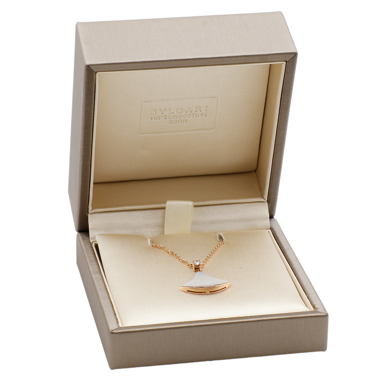 Exclusive Bulgari 18K Rose Gold Mother of Pearl Divas' Dream Pendant — Detail View