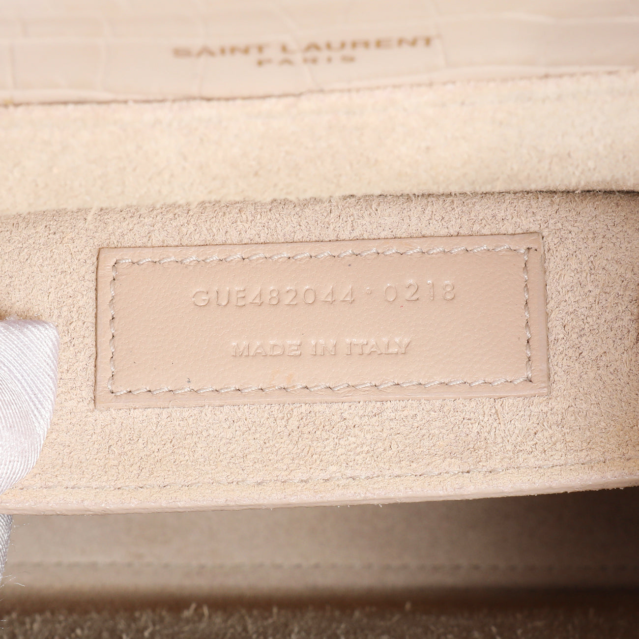 Exclusive Saint Laurent Light Pink Crocodile Embossed Calfskin Medium Bellechasse — Alternate View 11