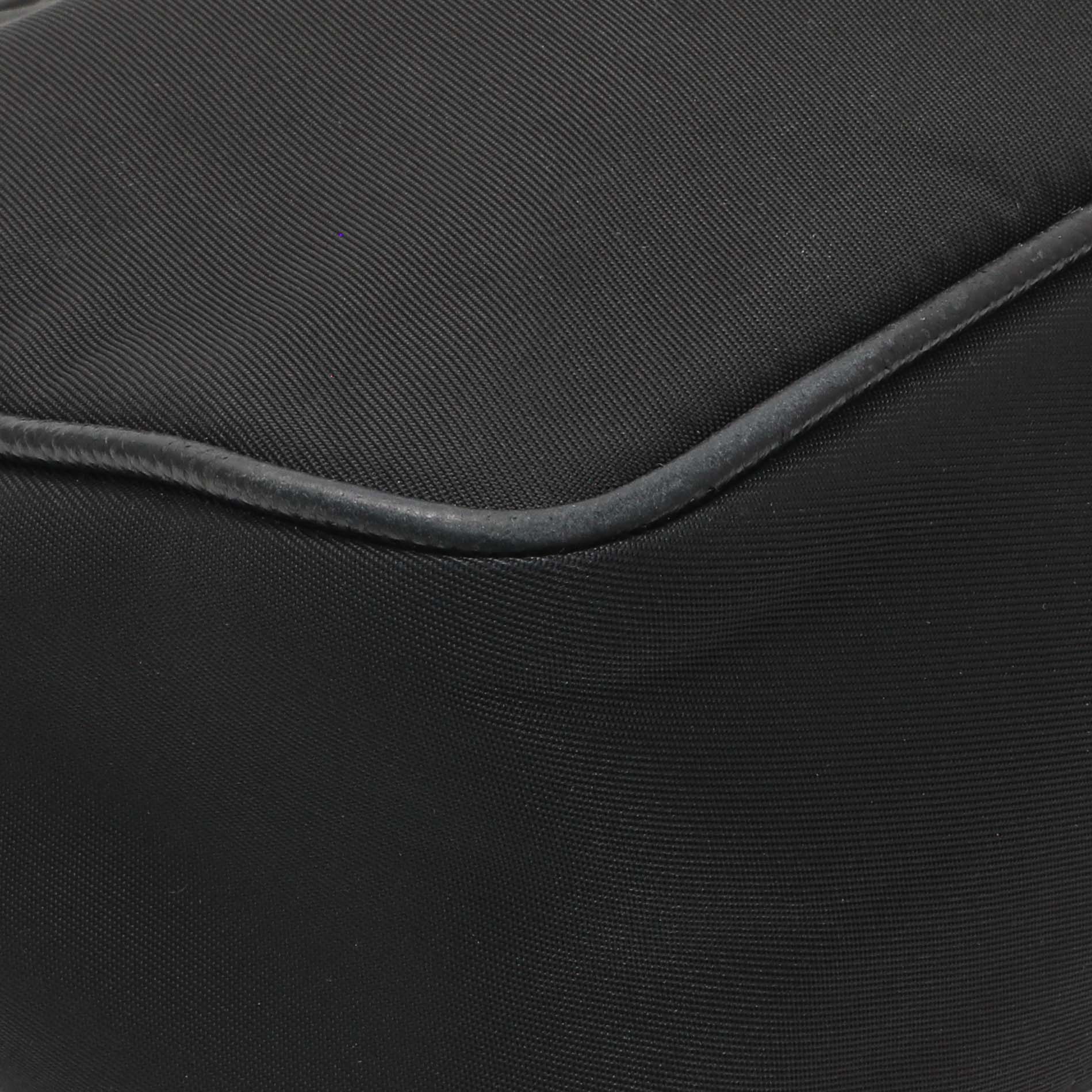 Exclusive Prada Black Nylon Re-Edition 2005 Shoulder Bag — Detail View