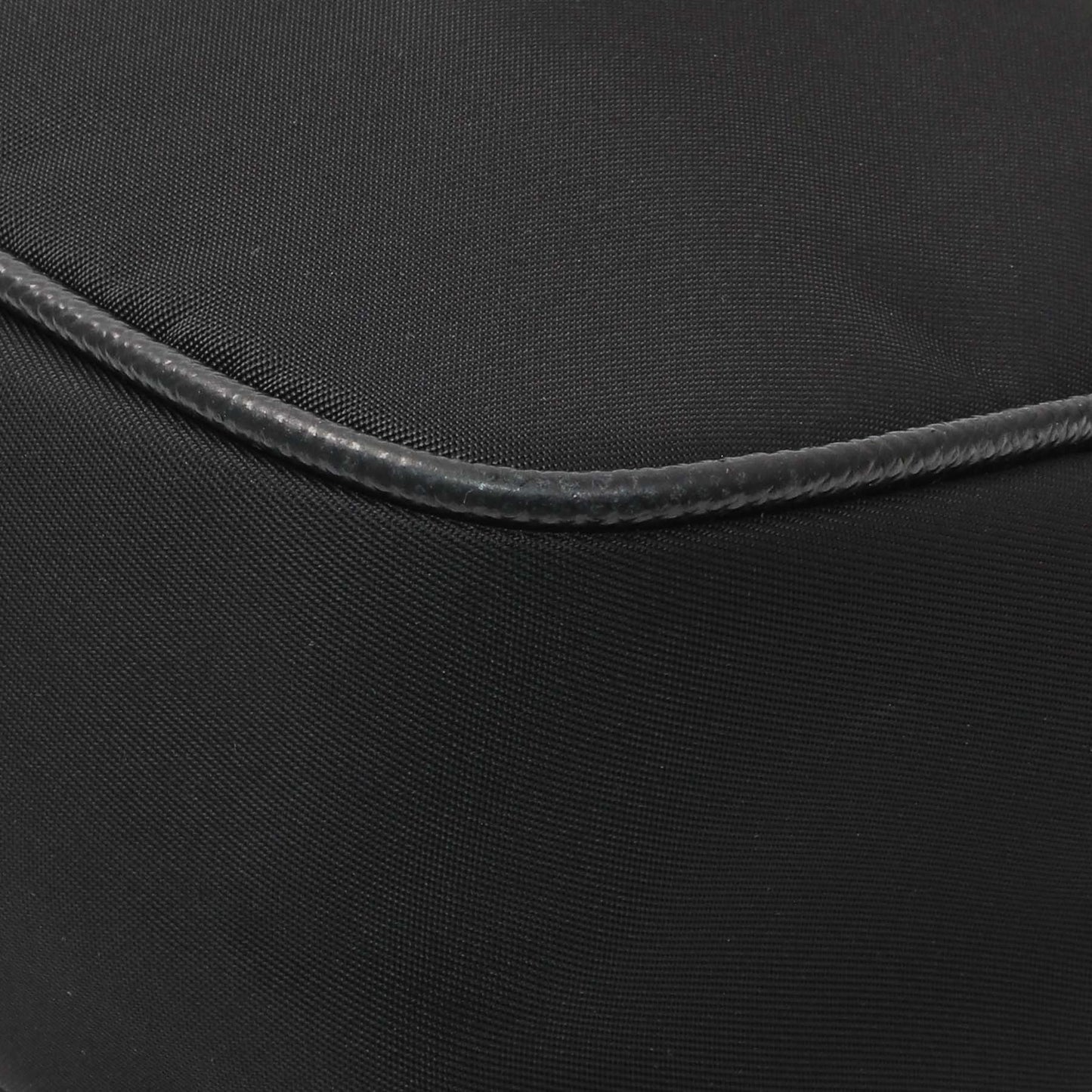 Exclusive Prada Black Nylon Re-Edition 2005 Shoulder Bag — Alternate View 8