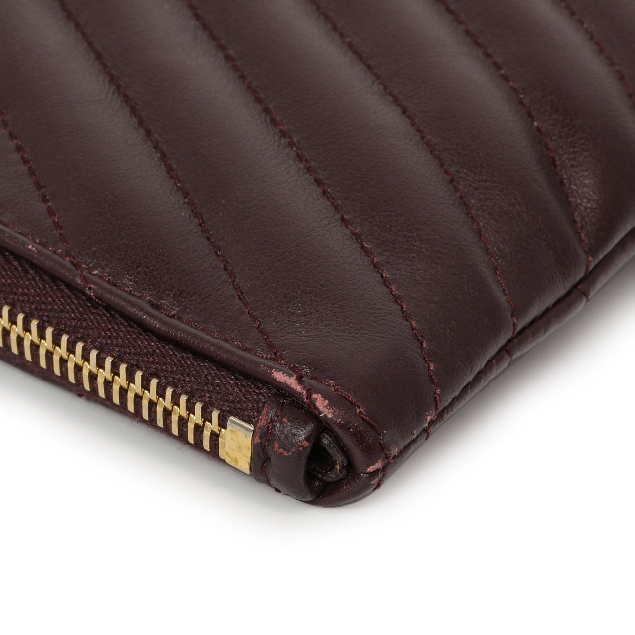 Exclusive Saint Laurent Burgundy Calfskin Matelasse Chevron Monogram Document Holder — Alternate View 8