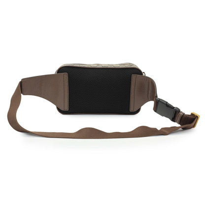 Exclusive Gucci Brown Soft GG Supreme Monogram Medium Ophidia Belt Bag — Side View