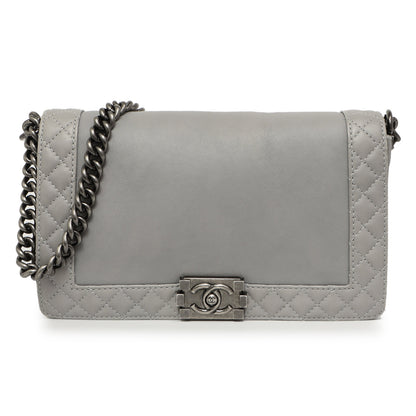 Exclusive Chanel Grey Calfskin New Medium Boy Reverso Flap — Front View