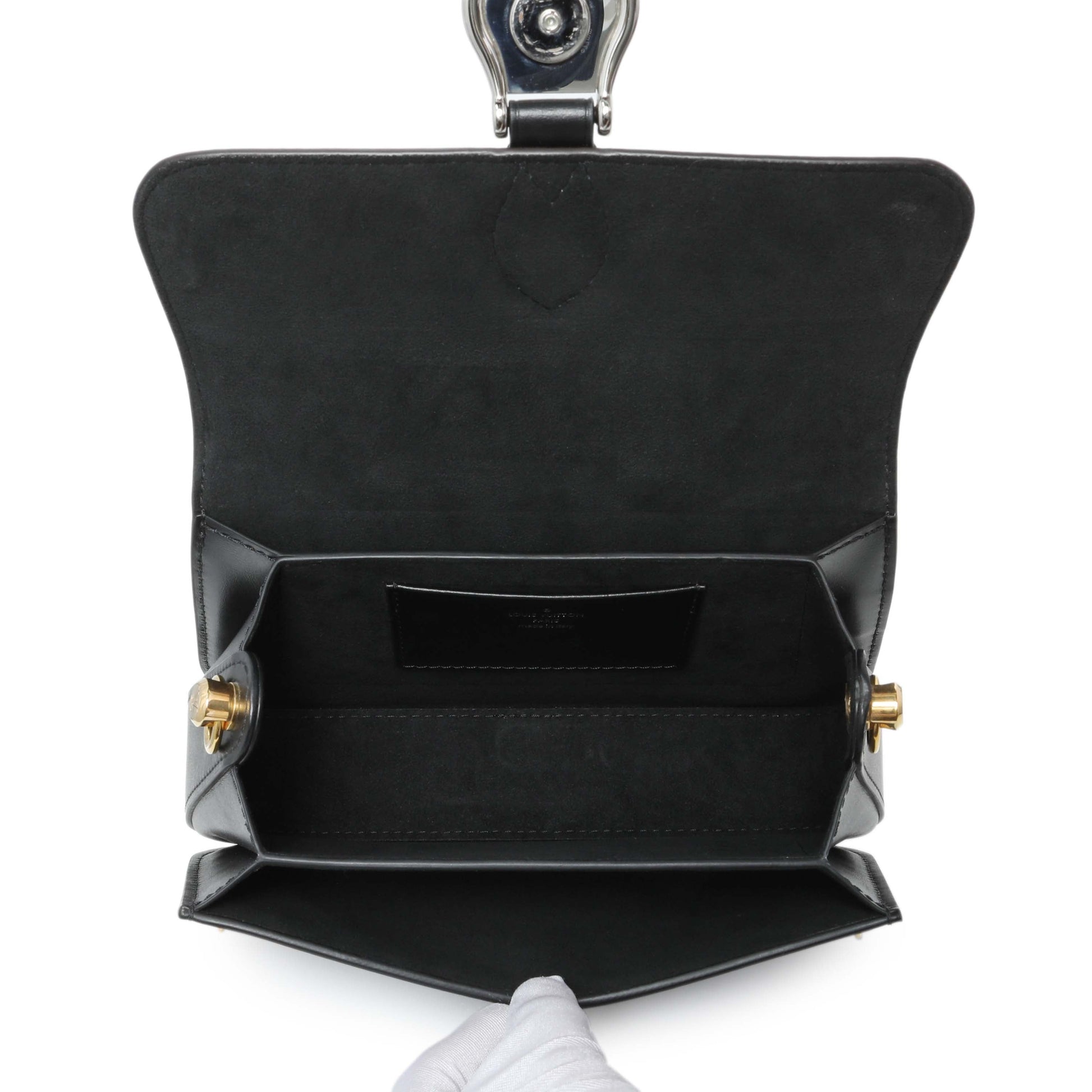 Exclusive Louis Vuitton Monogram Neo Saint Cloud — Top View