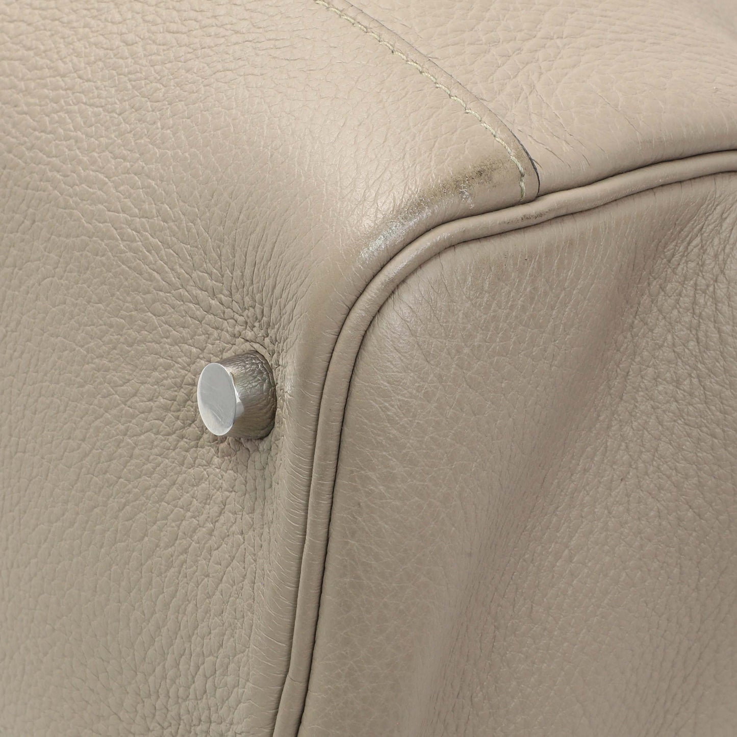 Exclusive Hermes Gris Tourterelle Taurillon Clemence Atlas 35 — Detail View