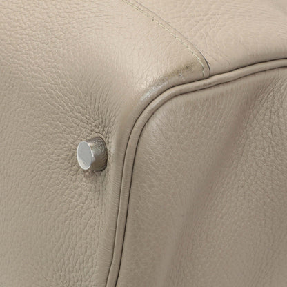 Exclusive Hermes Gris Tourterelle Taurillon Clemence Atlas 35 — Detail View