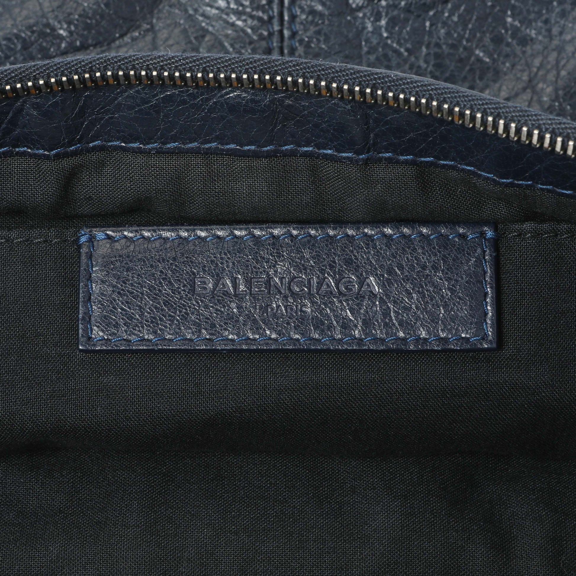 Exclusive Balenciaga Navy Agneau Arena Classic Silver Hardware Large Clip Clutch — Alternate View 7
