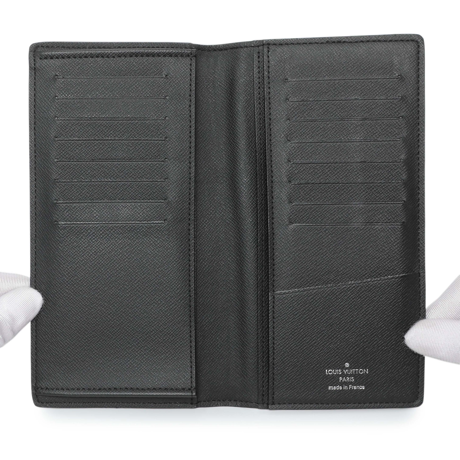 Exclusive Louis Vuitton Damier Graphite Brazza Wallet — Alternate View 8