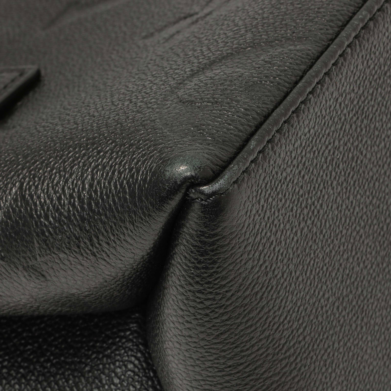 Exclusive Louis Vuitton Black Empreinte Monogram Giant Petit Palais — Top View