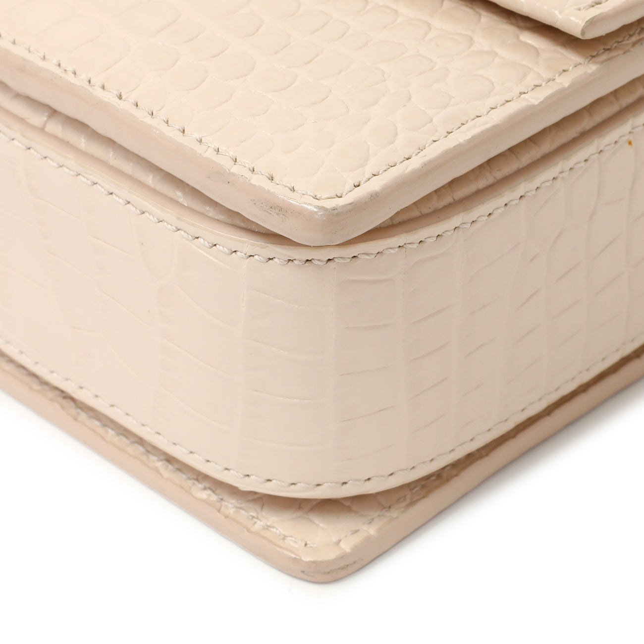 Exclusive Saint Laurent Light Pink Crocodile Embossed Calfskin Medium Bellechasse — Lifestyle View