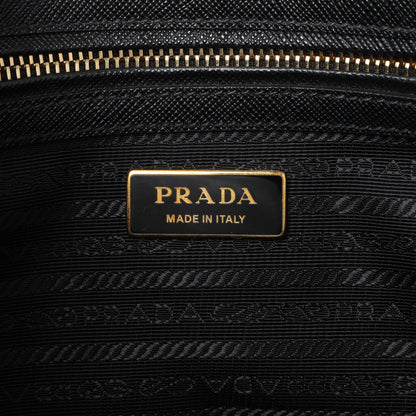 Exclusive Prada Black Saffiano Galleria Tote Small — Detail View