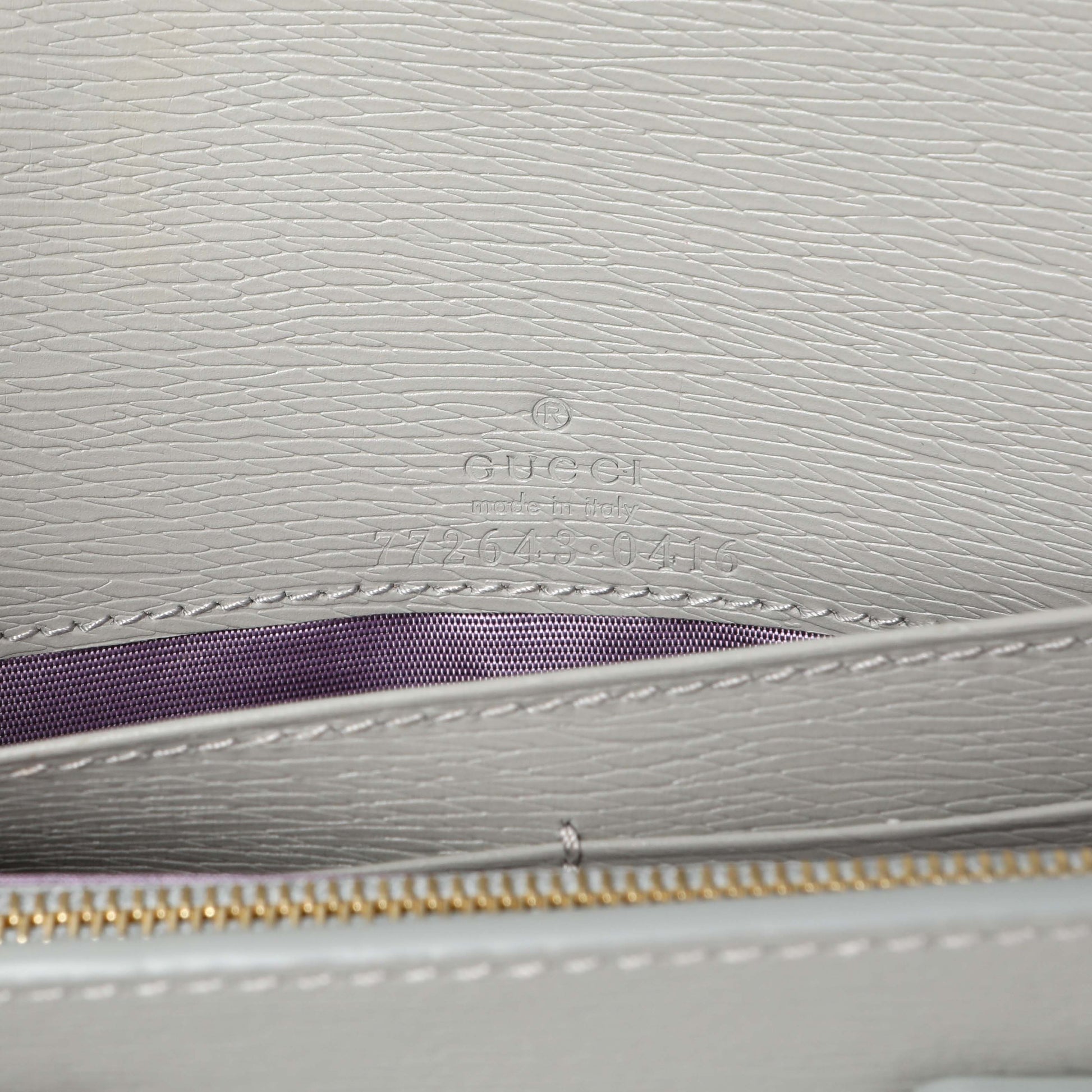 Exclusive Gucci Grey Textured Calfskin Script Logo Chain Wallet — Alternate View 9