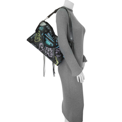 Exclusive Balenciaga Black Agneau Graffiti All Over Classic Hardware City — Alternate View 7