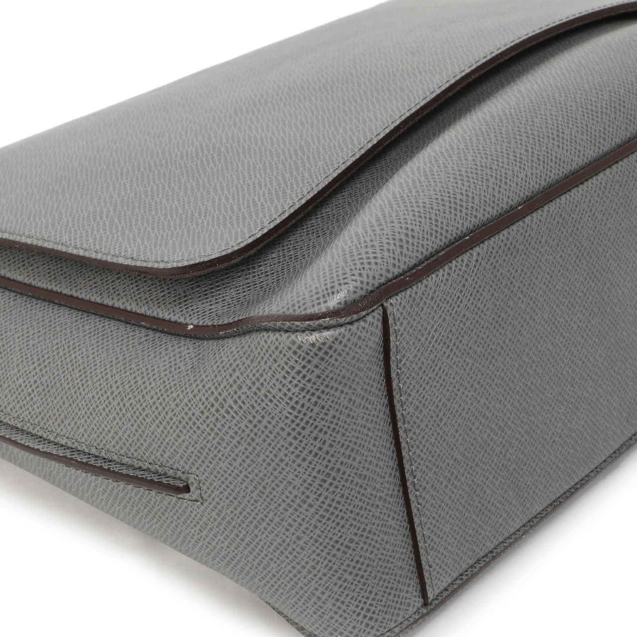 Exclusive Louis  Vuitton Glacier Taiga Roman MM — Lifestyle View