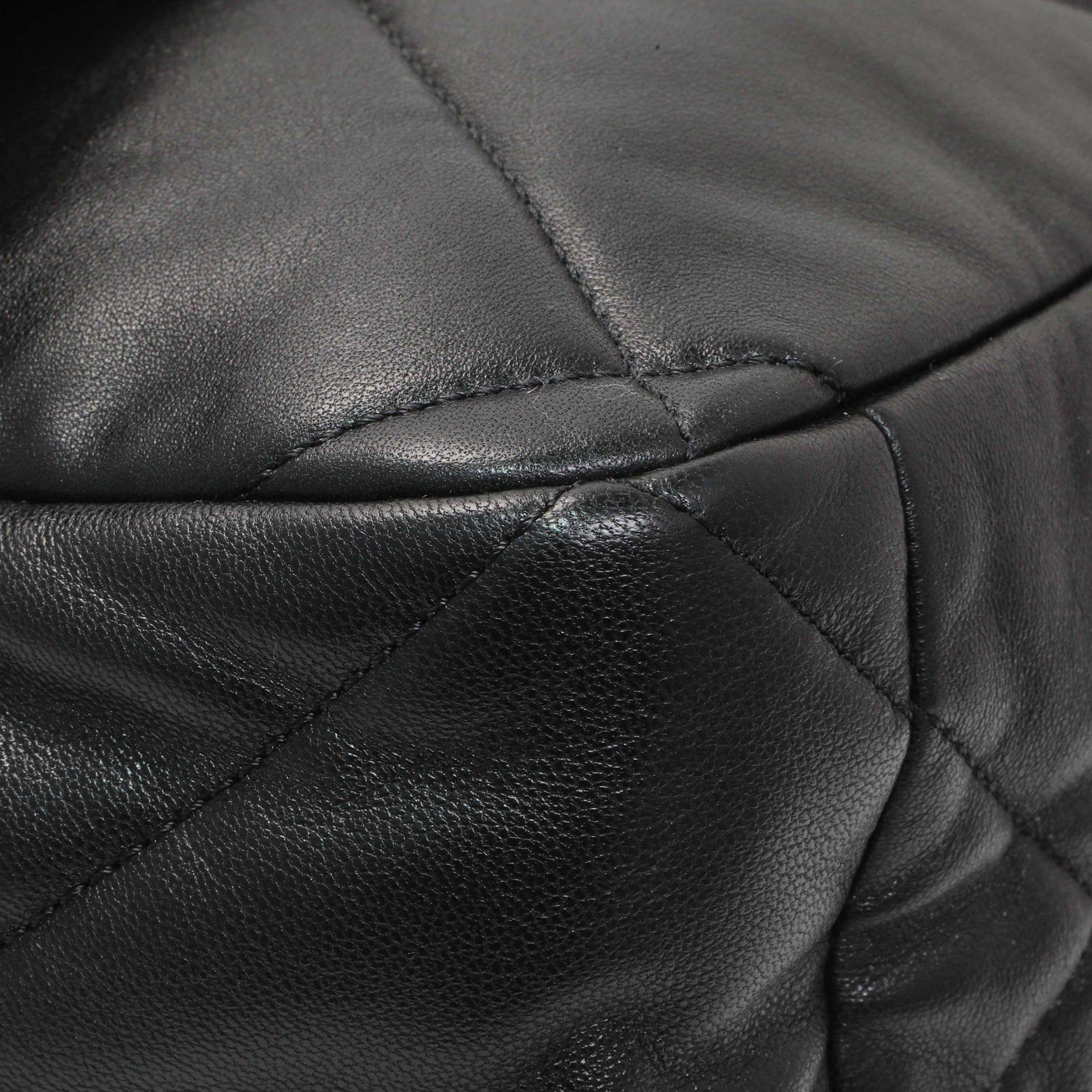 Exclusive Chanel Black Lambskin Quilted Maxi Chanel 19 Flap — Top View