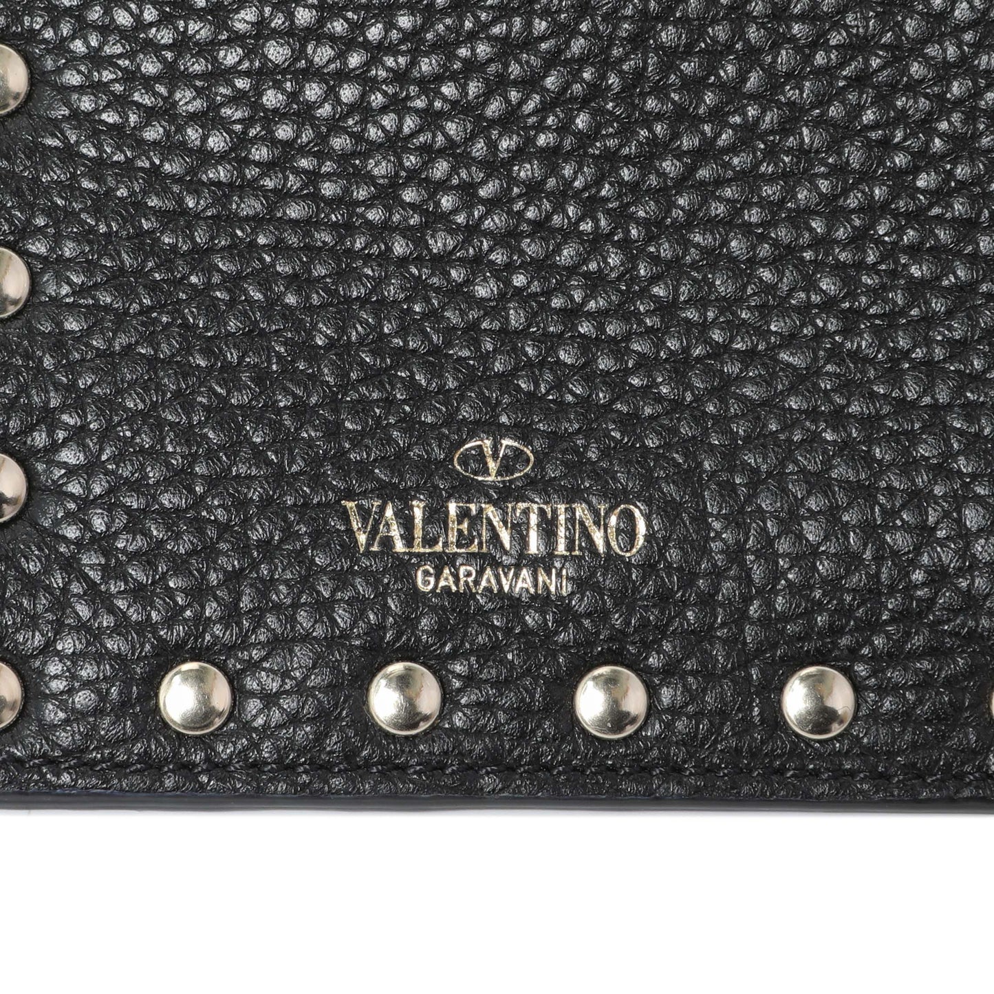 Exclusive Valentino Black Calfskin Rockstud Zipped Card Holder — Detail View