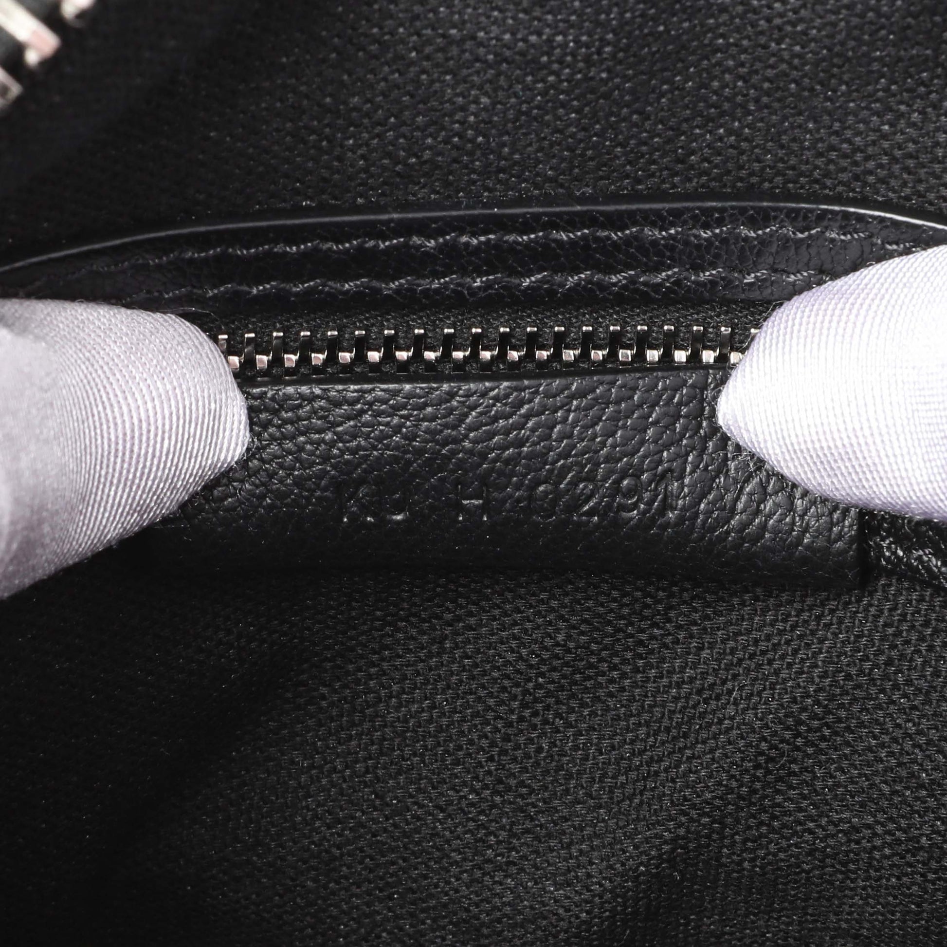Exclusive Givenchy Black Sugar Goatskin Mini Antigona — Alternate View 10