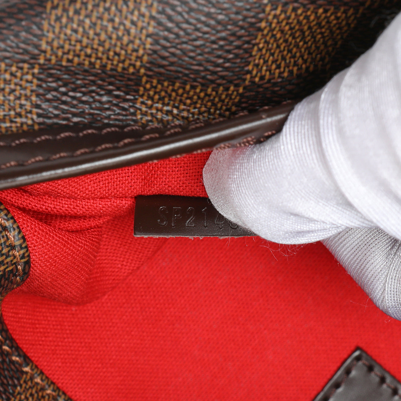 Exclusive Louis Vuitton Damier Ebene Bloomsbury PM — Lifestyle View