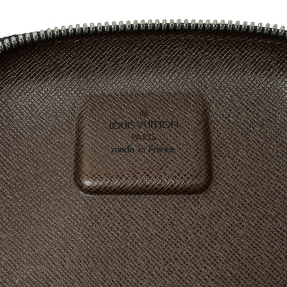 Exclusive Louis Vuitton Black Damier Geant Mage — Detail View