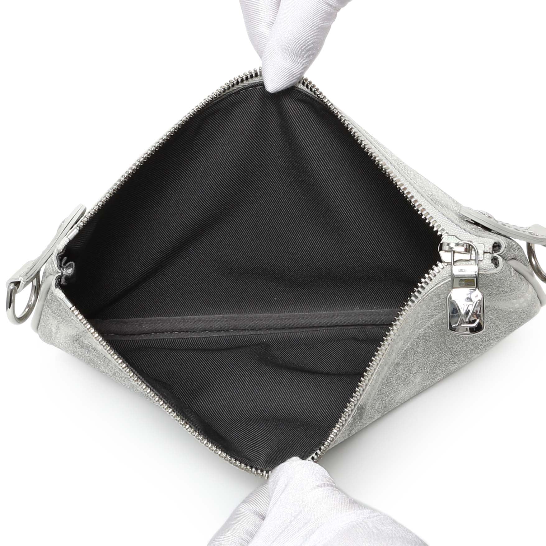 Exclusive Louis Vuitton Stone Grey Damier Salt Trio Messenger — Alternate View 10