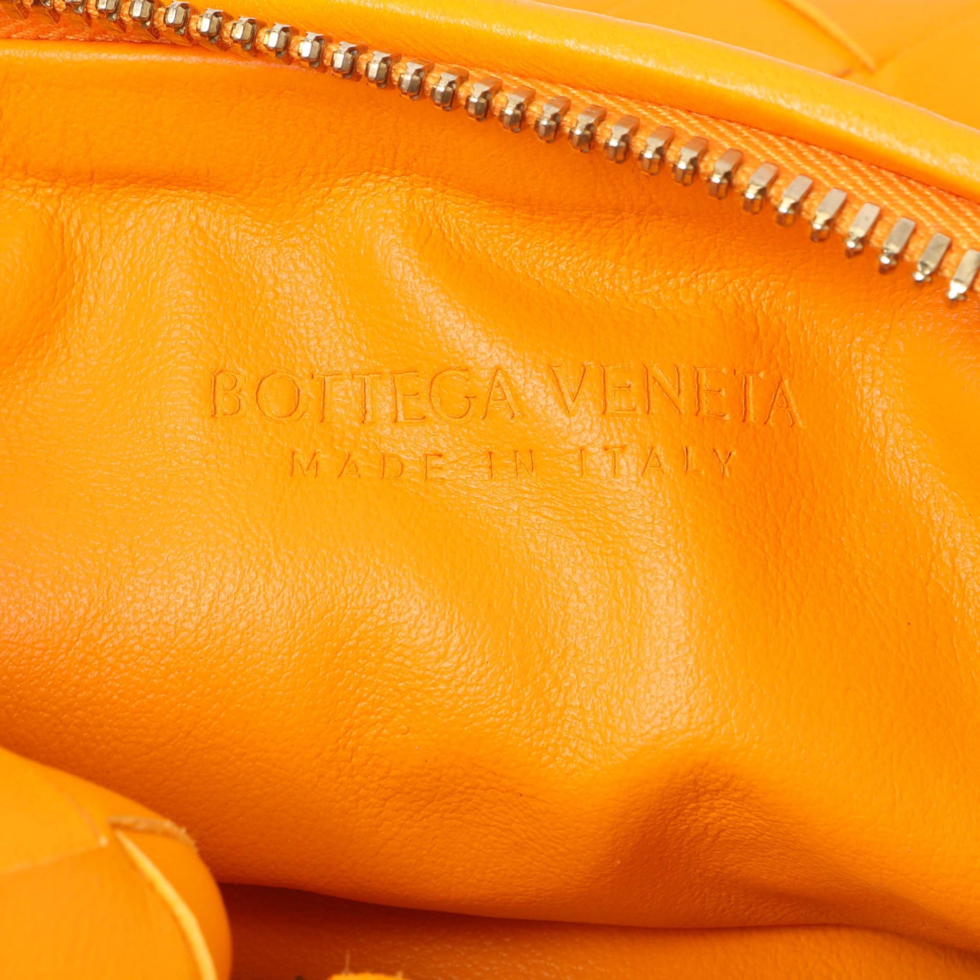 Exclusive Bottega Veneta Orange Nappa Intrecciato Mini Jodie — Detail View