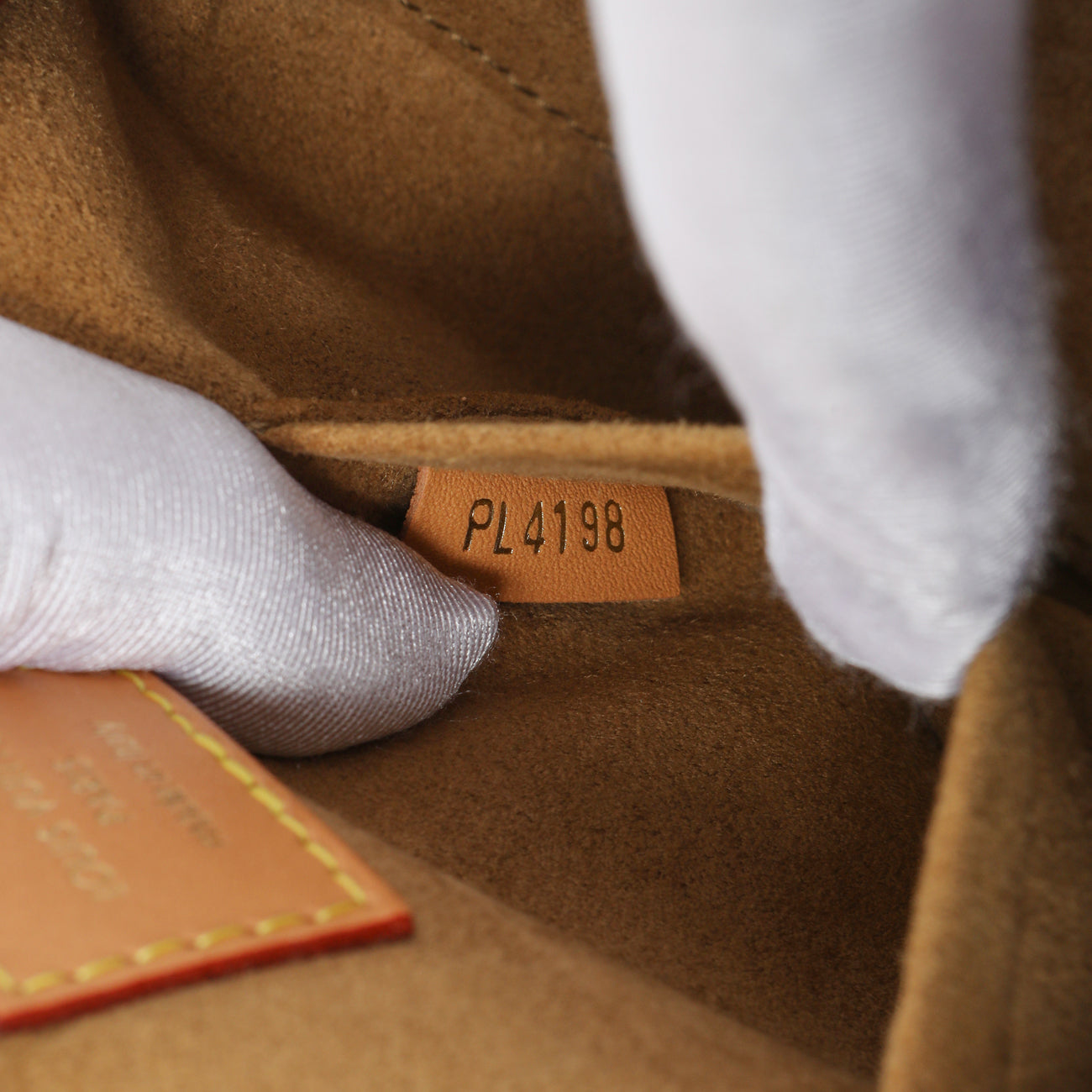 Exclusive Louis Vuitton Monogram Boite Chapeau Souple MM — Lifestyle View
