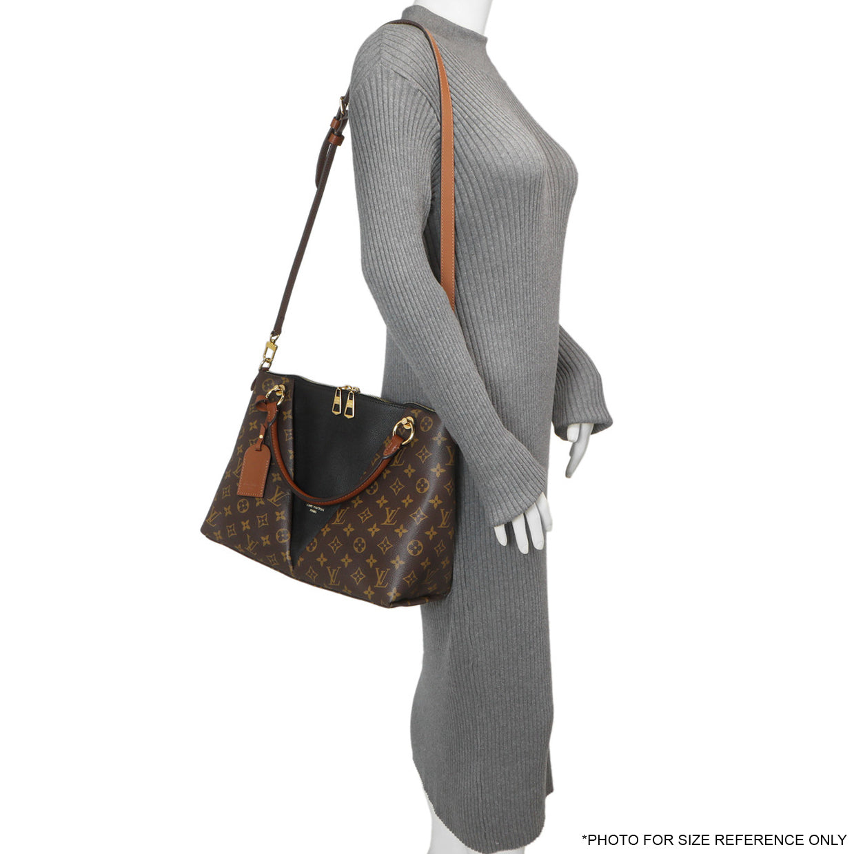 Exclusive Louis Vuitton Black Monogram V Tote MM — Alternate View 11