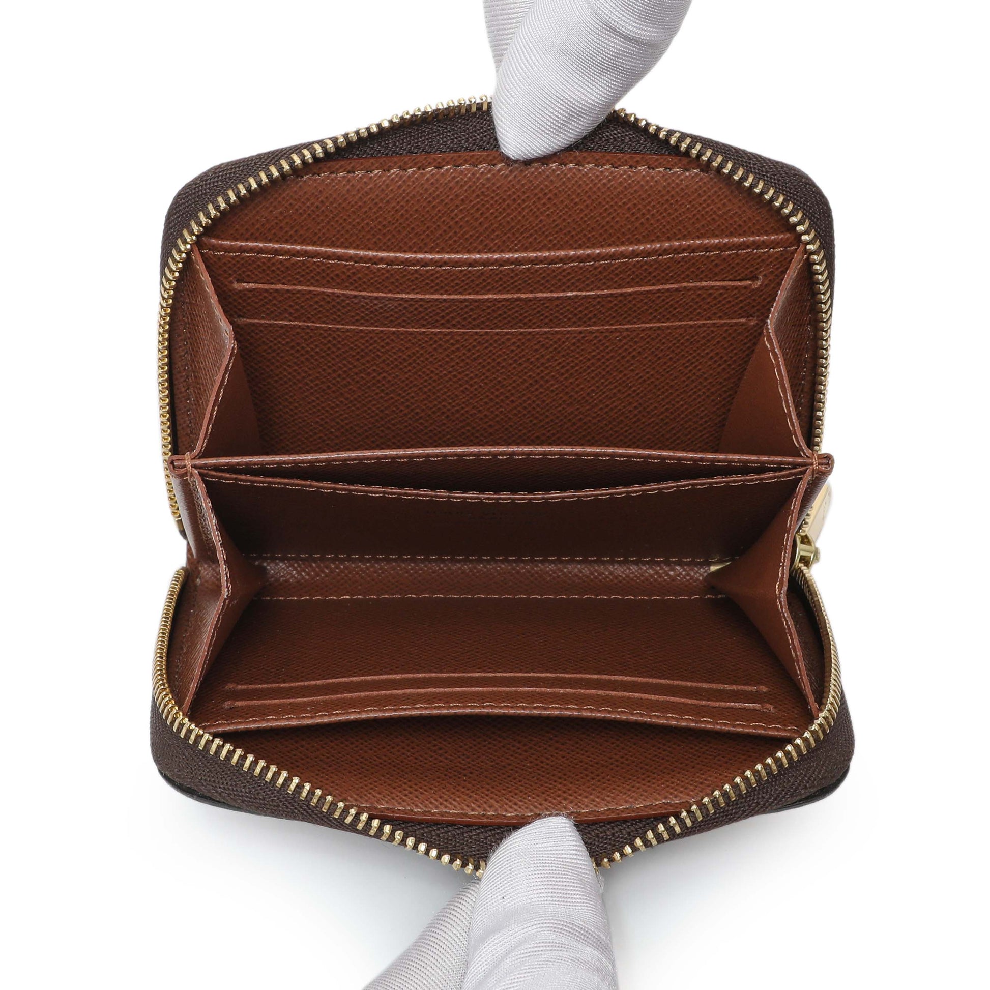 Exclusive Louis Vuttion Monogram Zippy Coin Purse — Top View