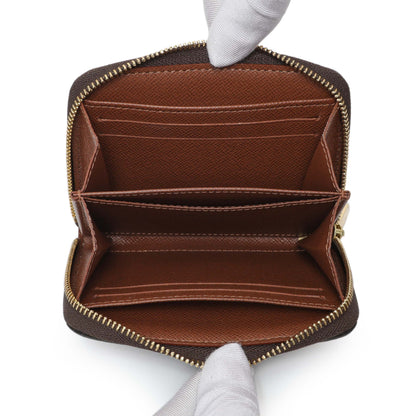 Exclusive Louis Vuttion Monogram Zippy Coin Purse — Top View