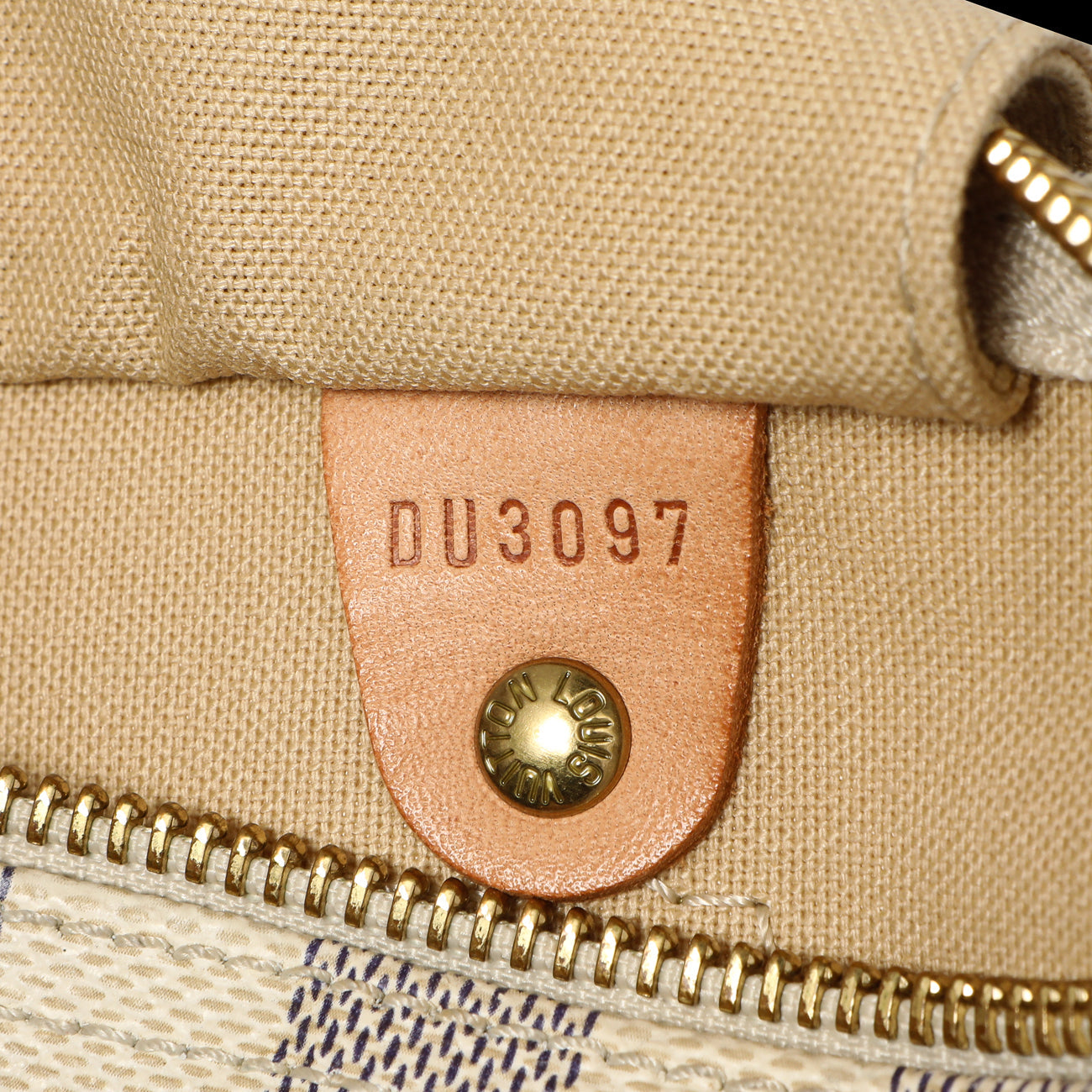 Exclusive Louis Vuitton Damier Azur Speedy 30 — Alternate View 9