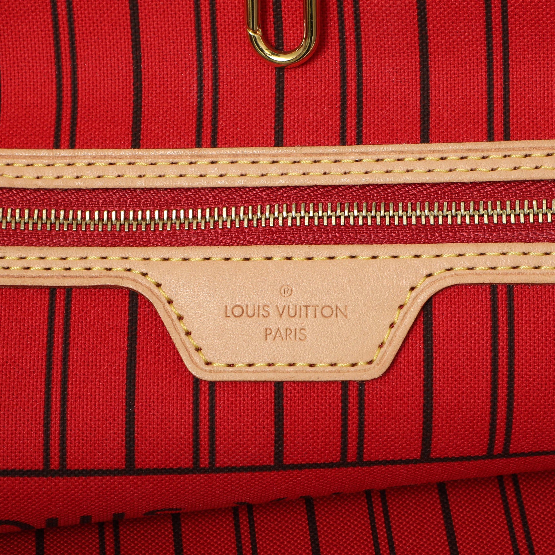 Exclusive Louis Vuitton Monogram Neverfull MM — Alternate View 9