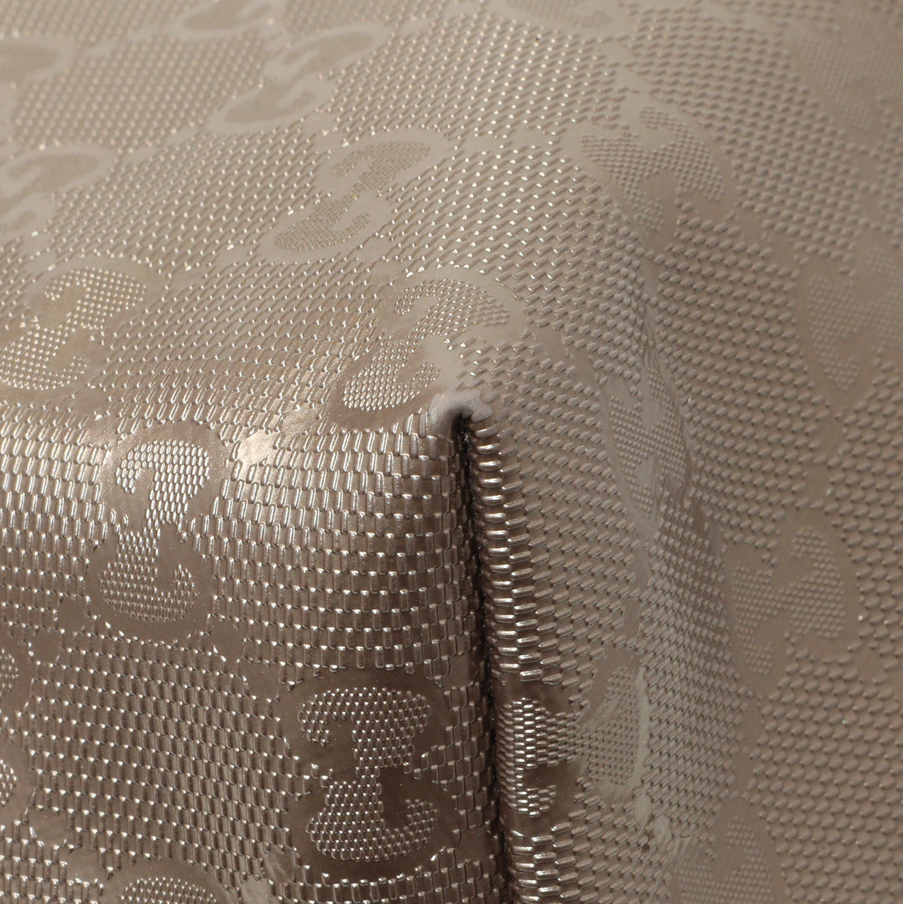 Exclusive Gucci Mauve Imprime Monogram Zipped Tote — Lifestyle View