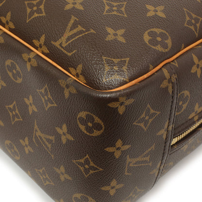 Exclusive Louis Vuitton Monogram Deauville — Detail View