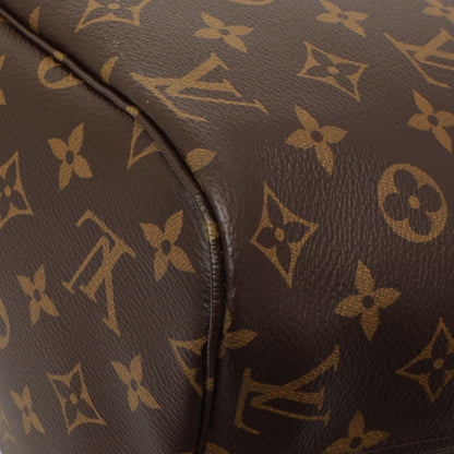 Exclusive Louis Vuitton Monogram Neverfull MM — Alternate View 7