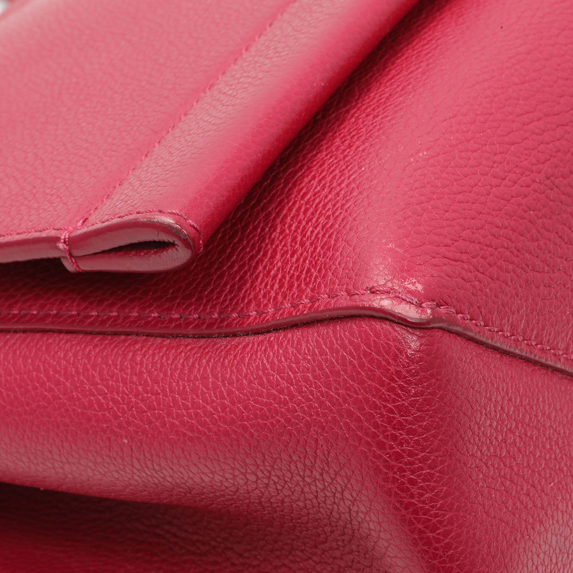 Exclusive Louis Vuitton Dahlia Soft Calfskin Lockme II Top Handle — Top View