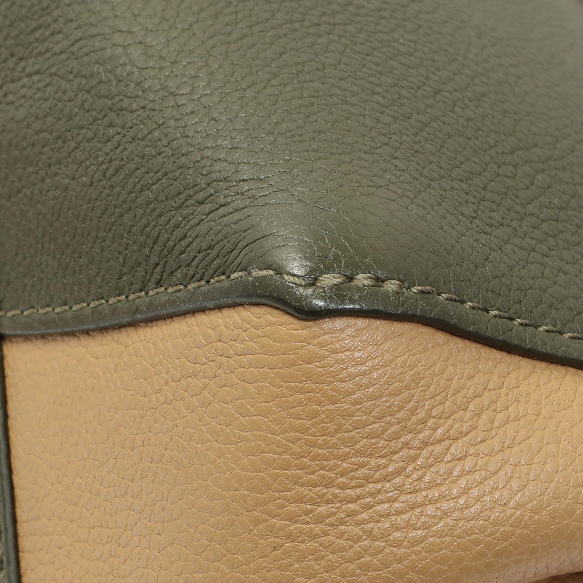 Exclusive Louis Vuitton Soft Calfskin Lockme II Chain Bag BB — Alternate View 7