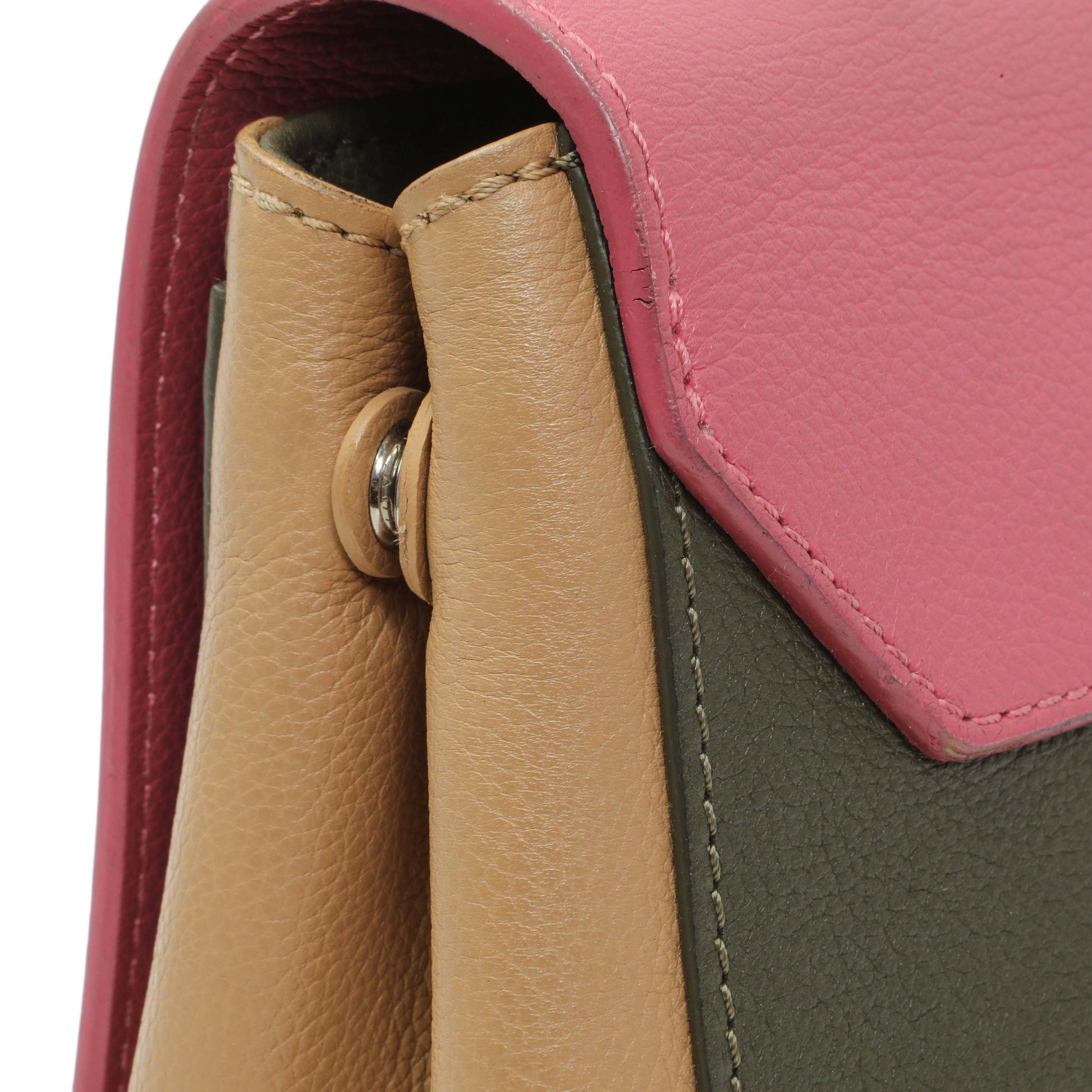 Exclusive Louis Vuitton Soft Calfskin Lockme II Chain Bag BB — Alternate View 11