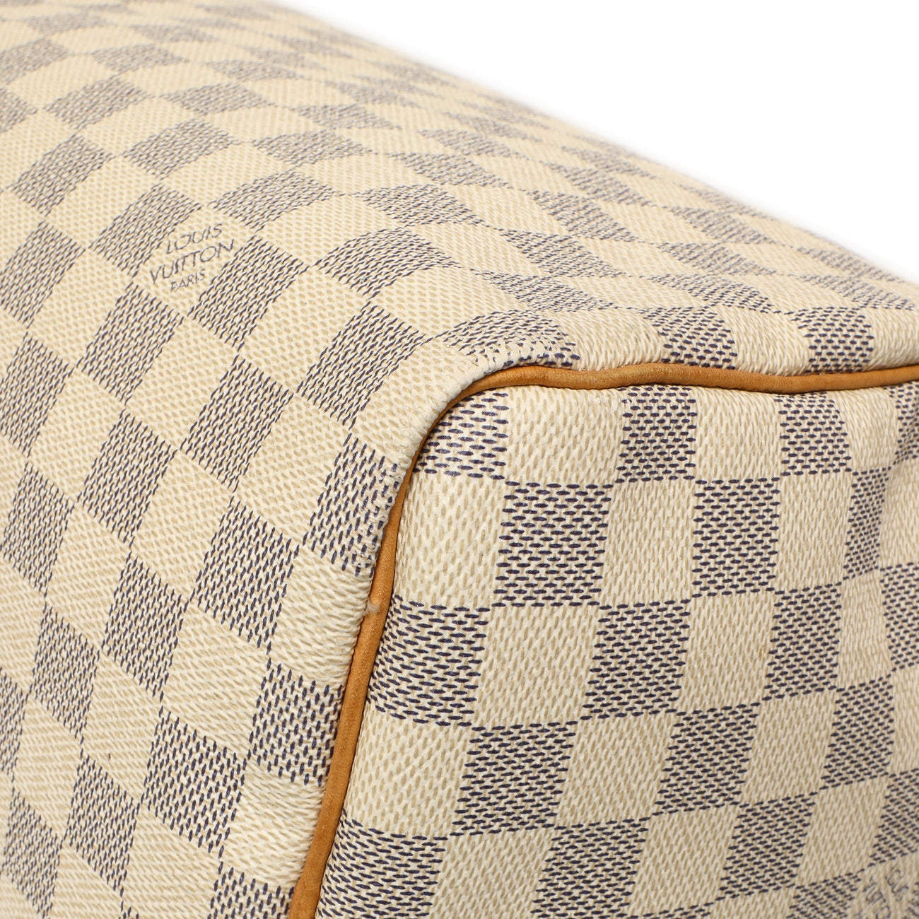 Exclusive Louis Vuitton Damier Azur Speedy 30 — Detail View