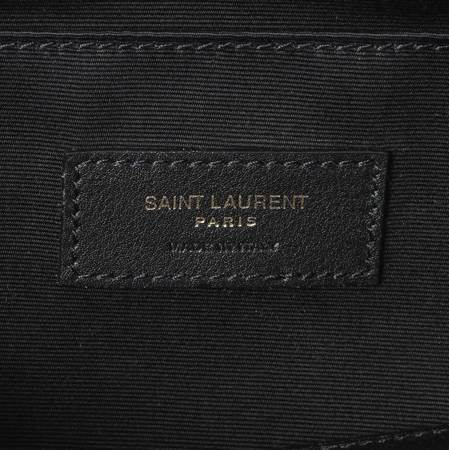 Exclusive Saint Laurent Black Grain De Poudre Monogram Belt Bag — Detail View
