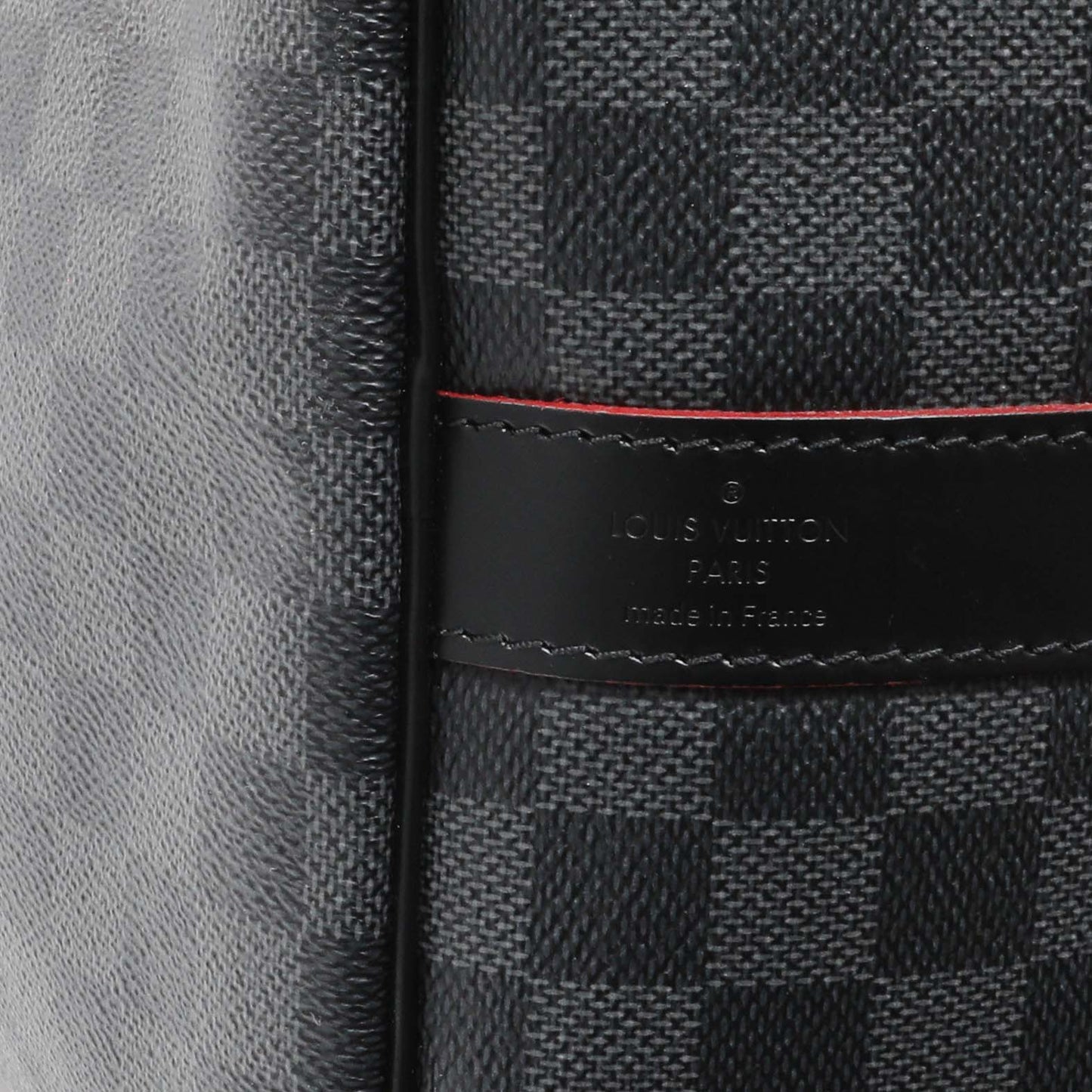 Exclusive Louis Vuitton Damier Graphite Keepall 55 Bandouliere — Detail View